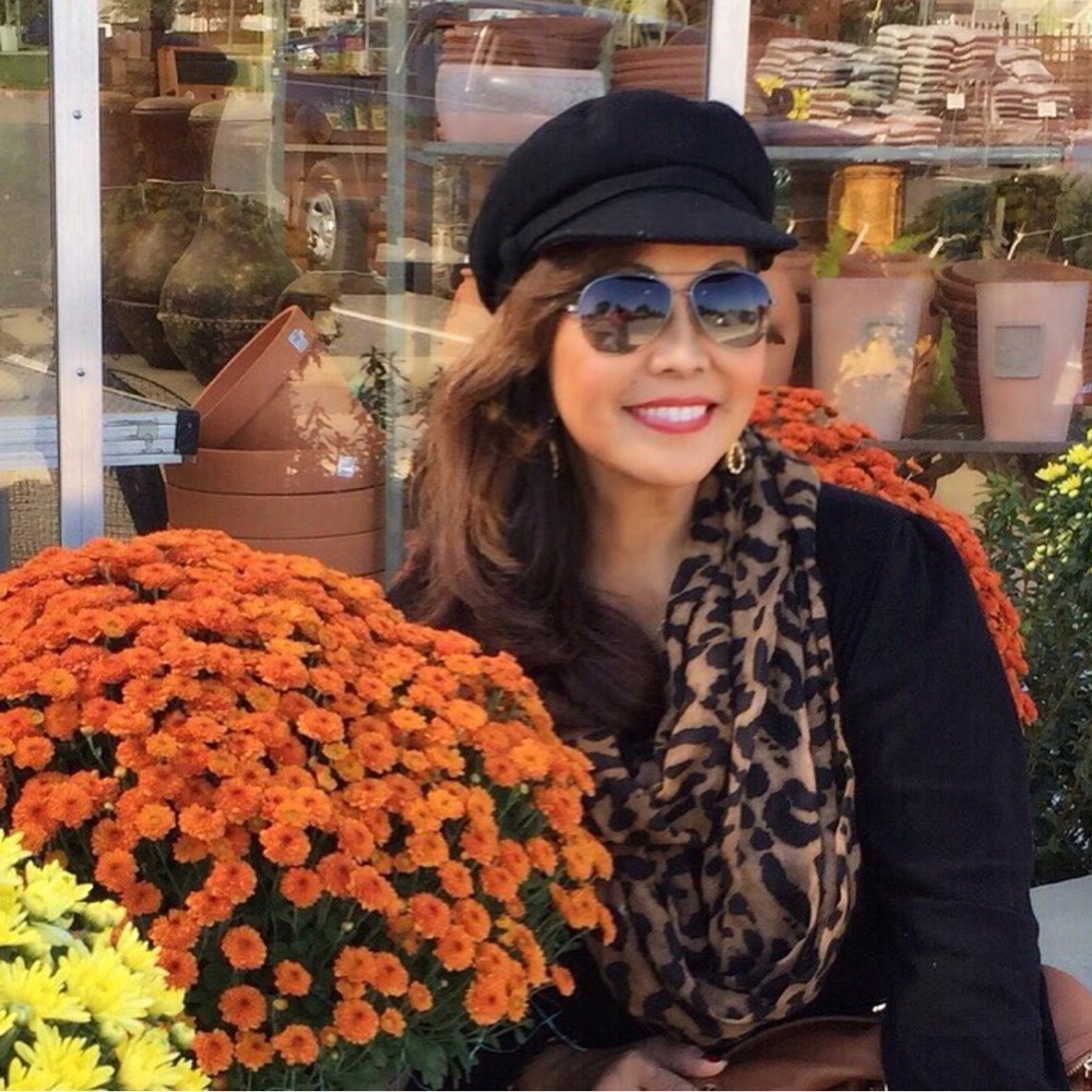 Meet your Posher, Helen